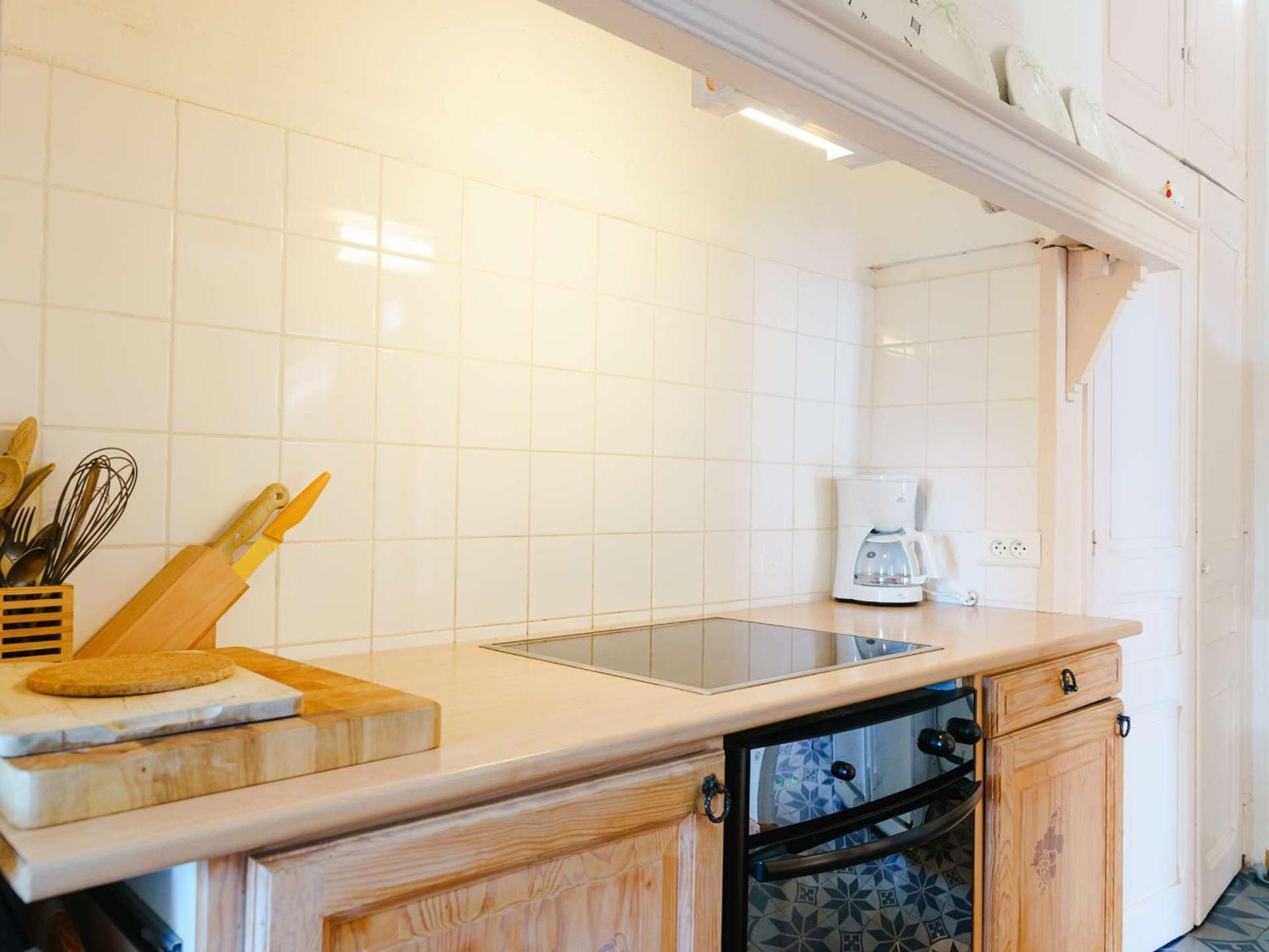 Spacieux Dans Domaine Viticole A 2 Km De Narbonne-plage, 3 Chambres, Acces Wifi Inclus - Fr-1-409-180 * Narbona